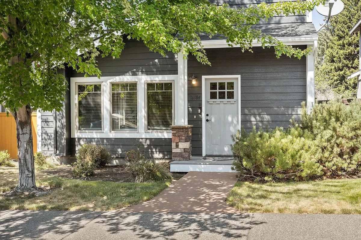Building Photo - 20184 Merriewood Ln