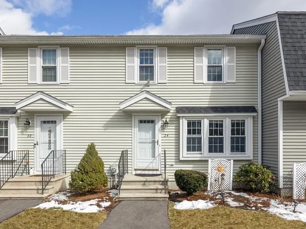 24 Crystal Way, Bellingham, MA 02019