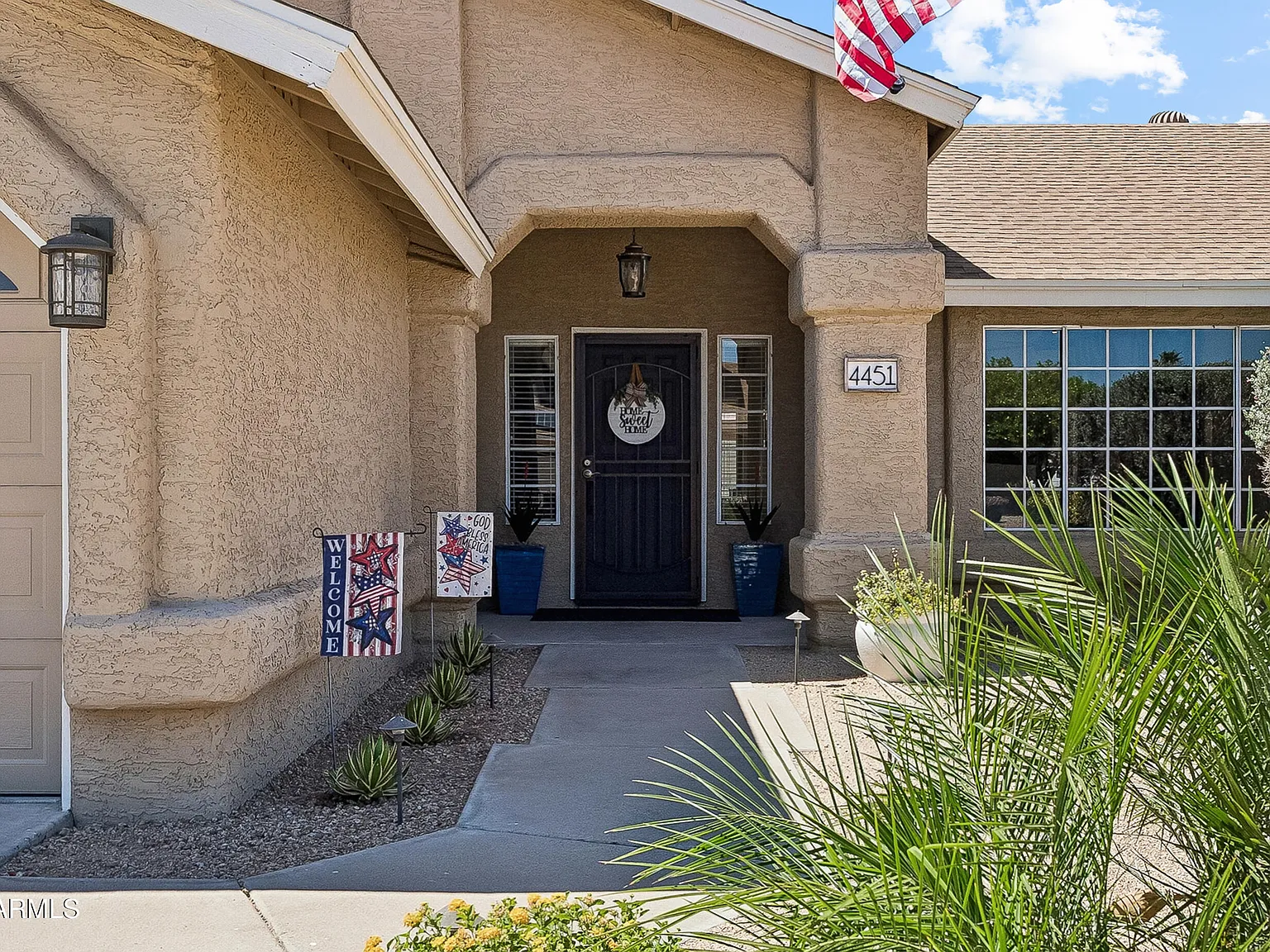 3 bed, 2.0 bath, 1553 sqft, $2,400 — Photo 3
