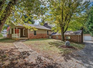183 Wiggins Rd, Candler, NC 28715