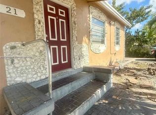 21 NW 60th St, Miami, FL 33127