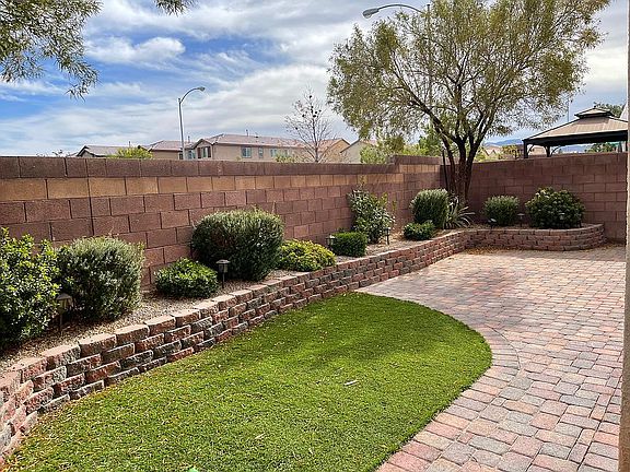 2nd image of 6115 Cambiata Ct