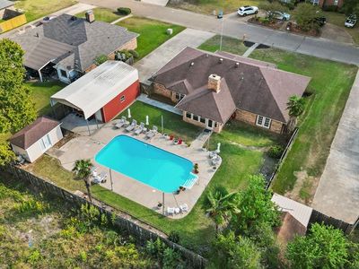 505 Brown Dr, Wake Village, TX, 75501