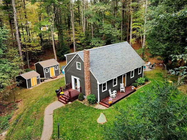 9 Evergreen Drive, Freeport, ME 04032