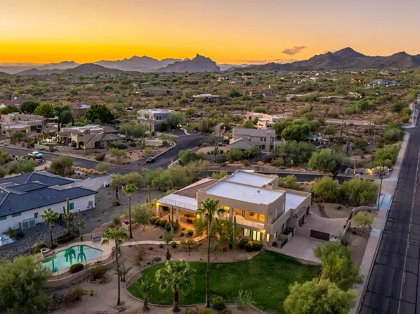 3530 N HAWES Road #8, Mesa, AZ 85207