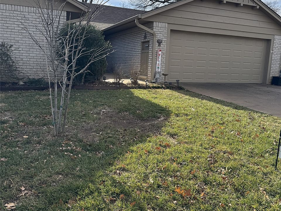 1st image of 1545 Pecan Pl