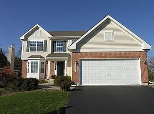 190 Winding Canyon Way, Algonquin, IL 60102
