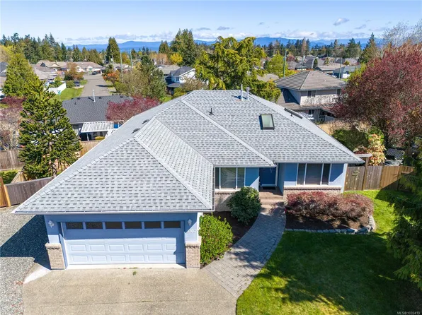 1107 Aery View Way, Nanaimo, BC V9P 2N9