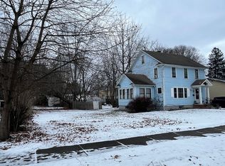 218 Chestnut St, Elmira, NY 14904