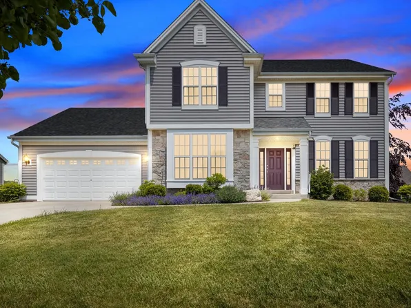 610 Westlawn AVENUE, Mukwonago, WI 53149