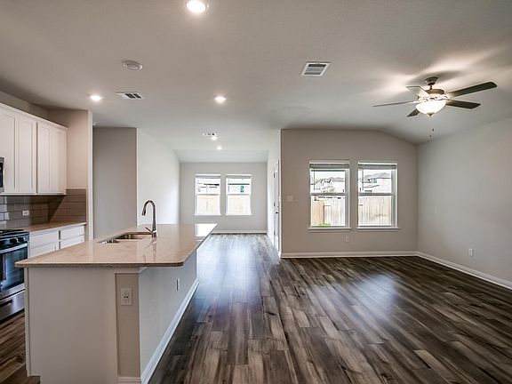 4th image of 1544 Homestead Farms Dr