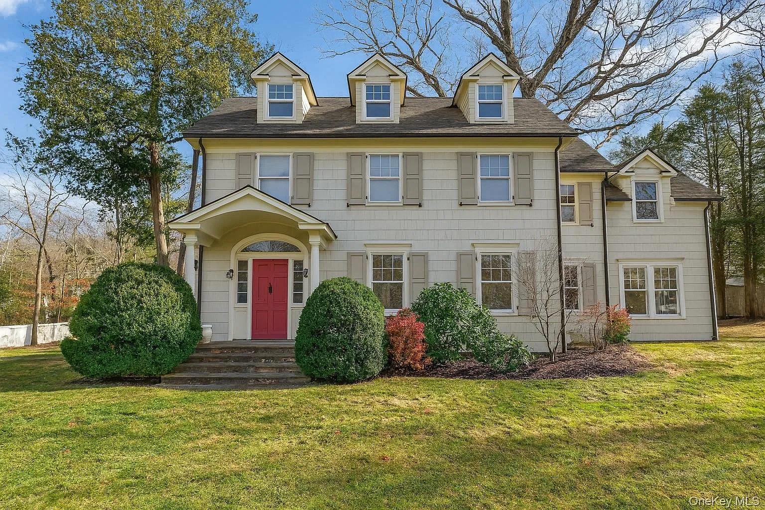 484 Bedford Road photo 1