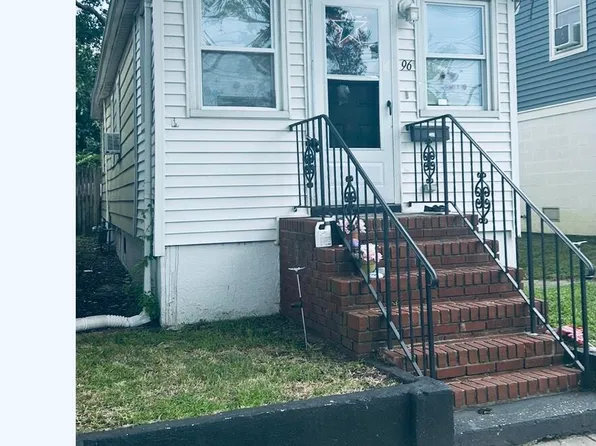 96 Raritan Avenue, Keansburg, NJ 07734