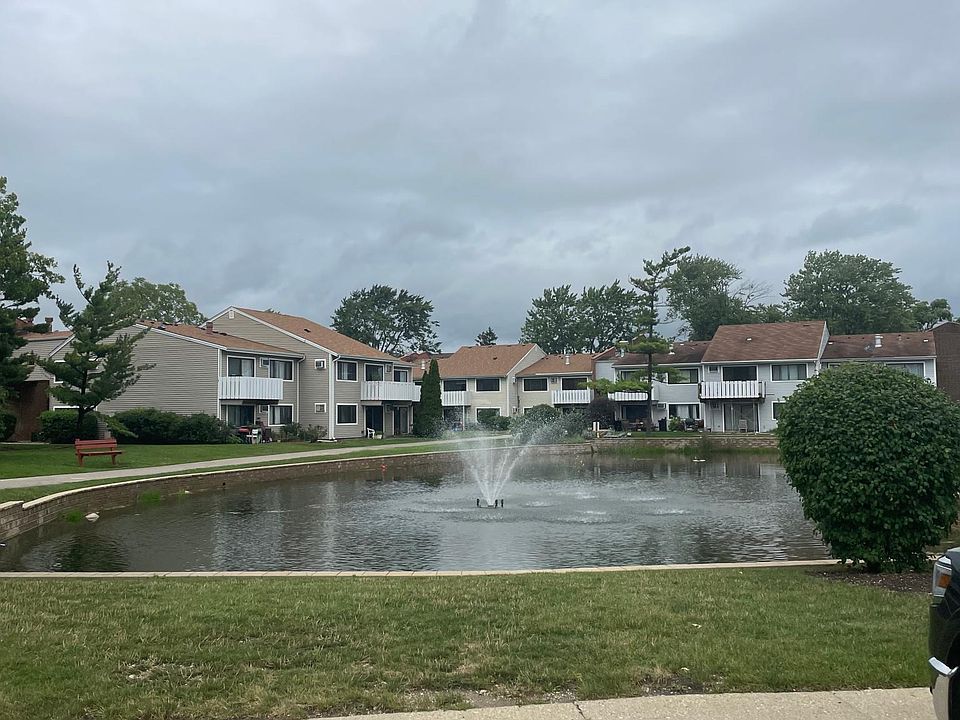 1st image of 2000 Bayside Dr Unit 305
