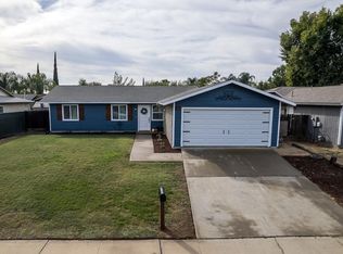 839 Sequoia Ave, Sanger, CA 93657