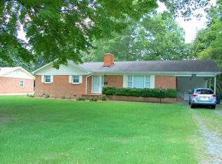 5032 Autumn Dr, Durham, NC 27712