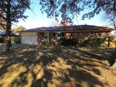 1910 Sisco Ave, Springdale, AR, 72762