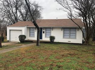 4429 Marks Pl, Fort Worth, TX 76116
