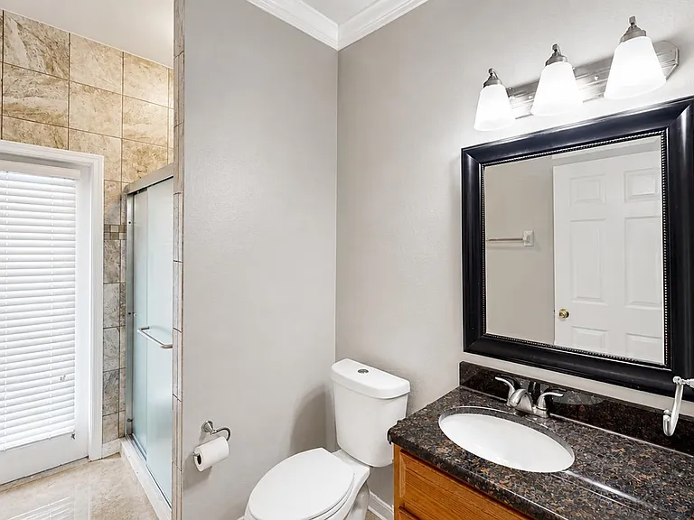 8848 Cameron Crest Dr — Photo 16