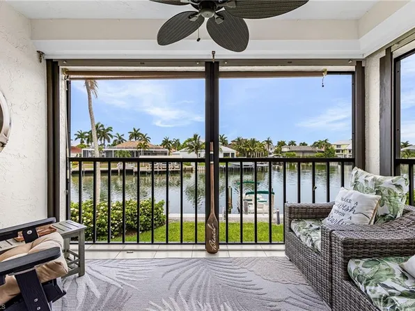 848 W Elkcam CIR #212, MARCO ISLAND, FL 34145