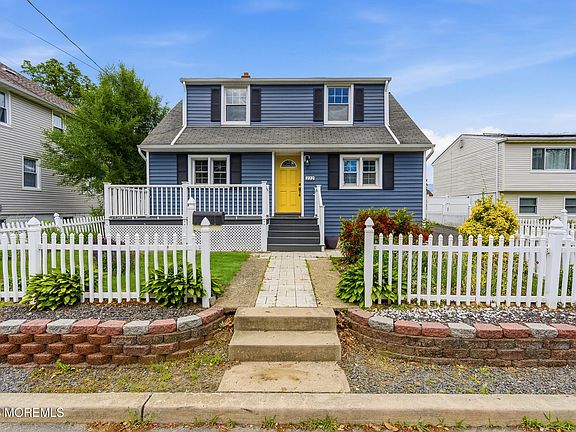 2nd image of 222 Raritan Street