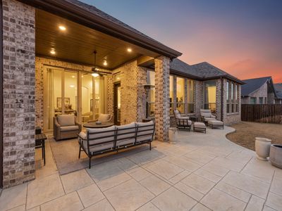 1816 Trotter Trl, Aubrey, TX, 76227