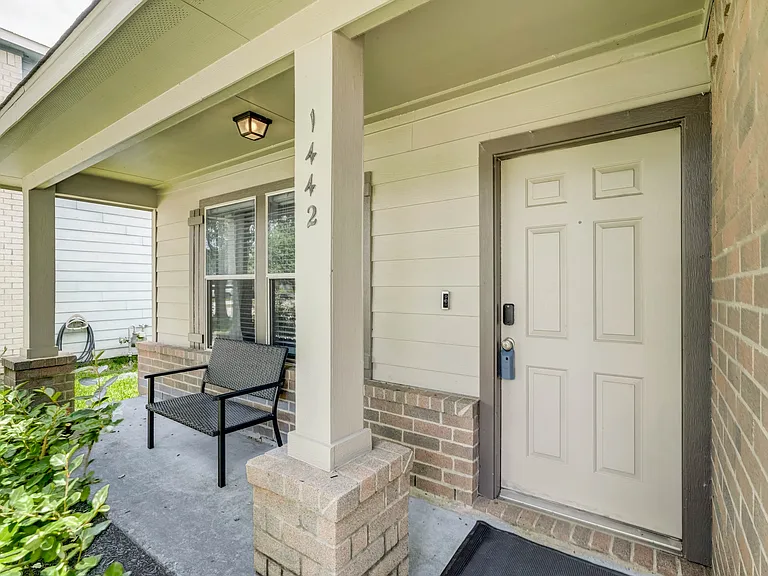 1442 Grand Prince Ln — Photo 21
