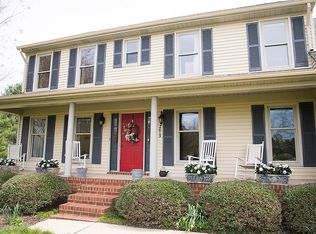 2613 Pine Forest Ln, Chesapeake, VA 23322
