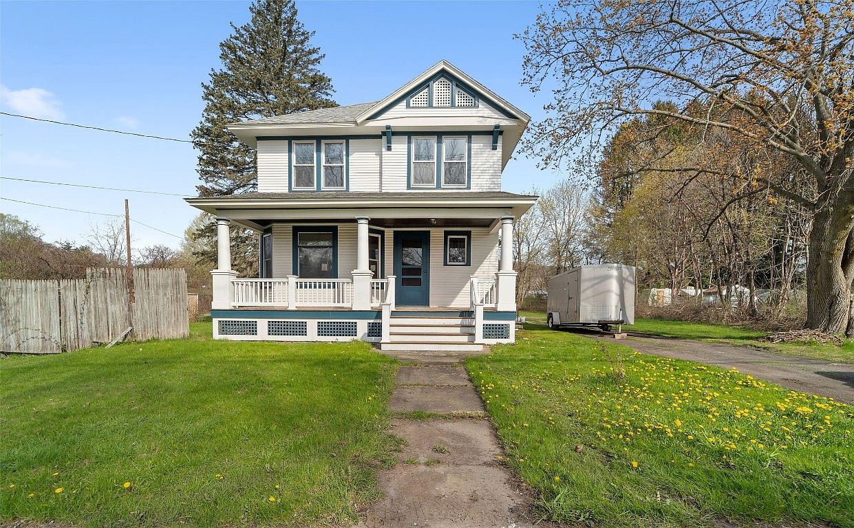 98 N Main St, Bainbridge, NY 13733 Zillow