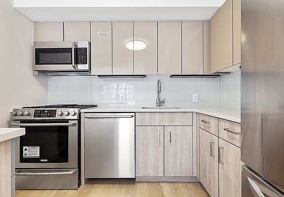 4th image of 2231 Adam Clayton Powell Jr Blvd #517