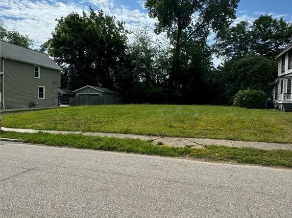 7427-7501 Rutledge Ave, Cleveland, OH 44102