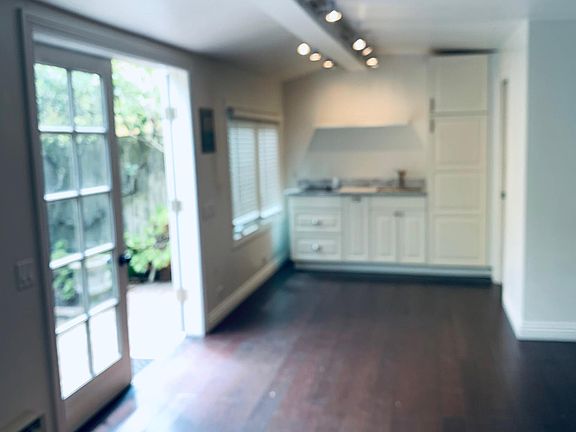 3rd image of 3746 Sacramento St #A