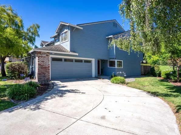 37 Winding Way, Watsonville, CA 95076
