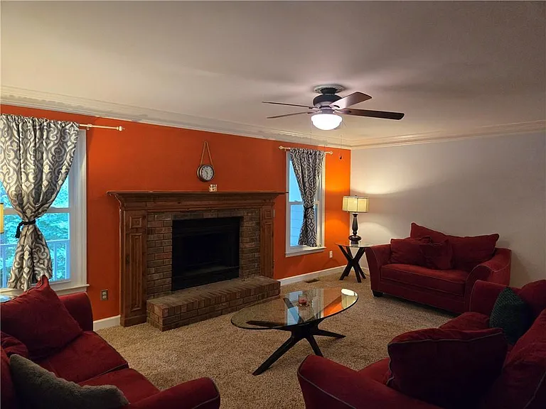 1174 Arbor Hill Rd — Photo 5