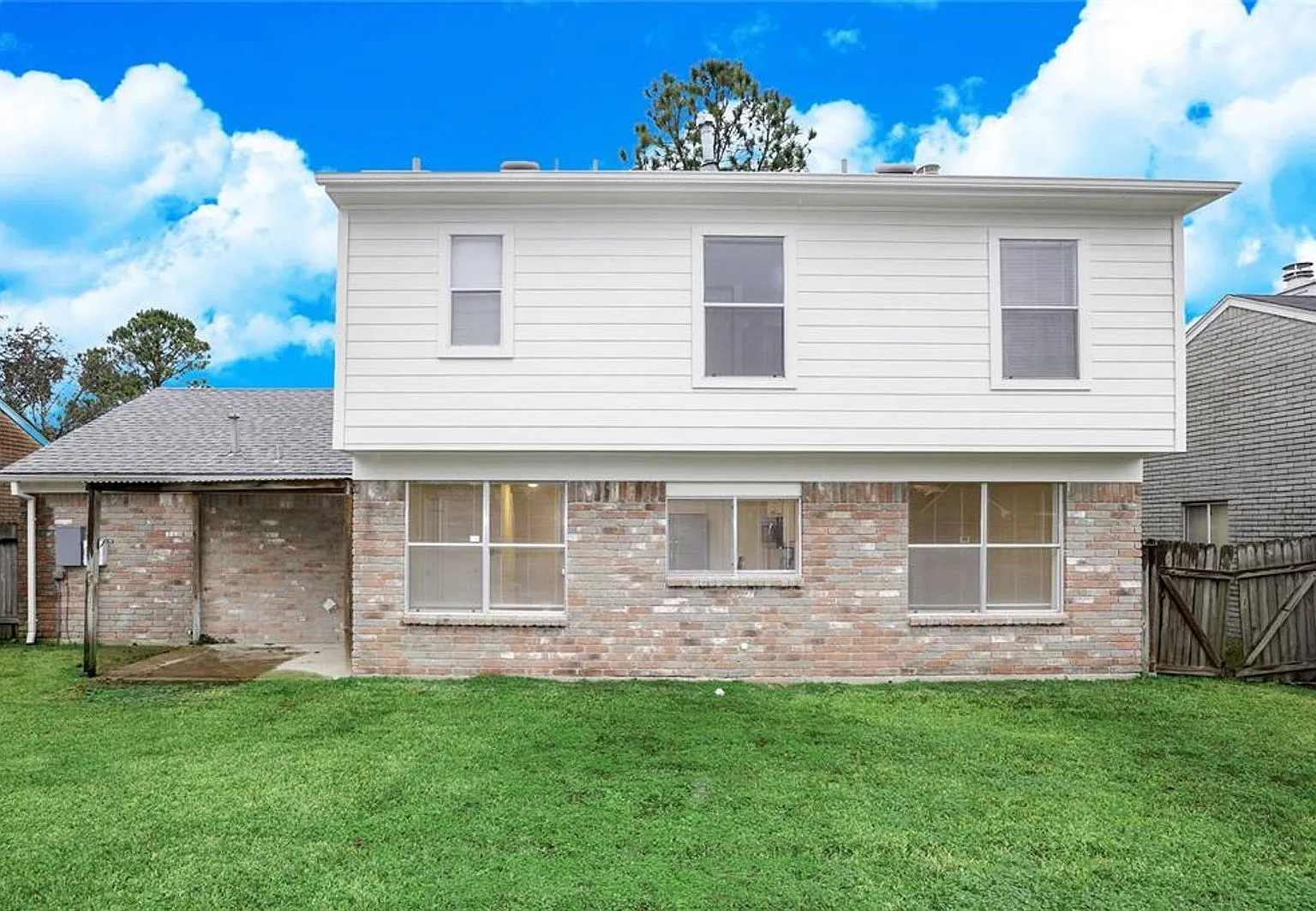 3 bed, 2.0 bath, 1512 sqft, $1,950 — Photo 1