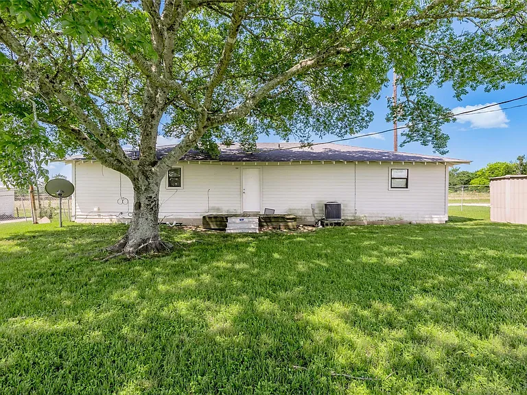 2303 State Highway 19 #C — Photo 30