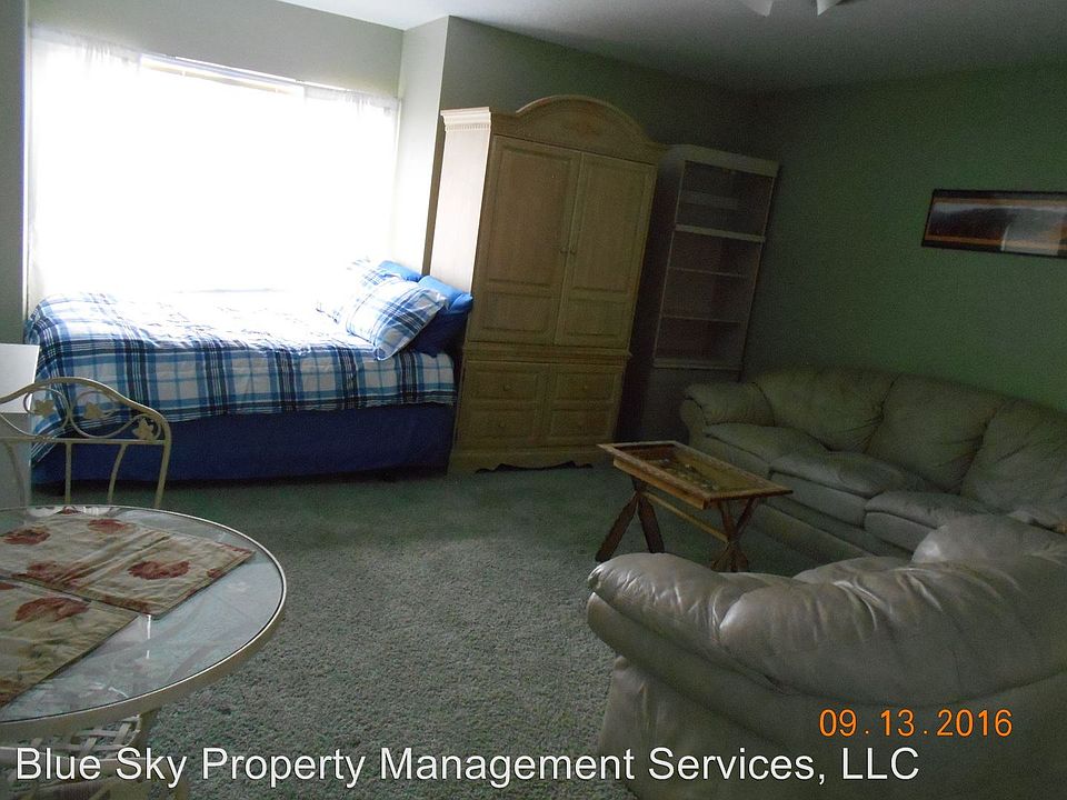 2nd image of 534-B Greenbrier Ave