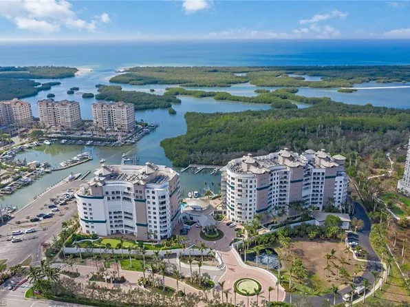 13675 Vanderbilt DR #1105, NAPLES, FL 34110