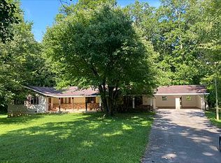 311 Verdun Rd, Oneida, TN 37841