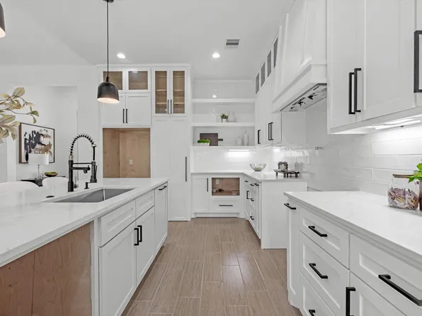 2041 Road 66117, Dayton, TX 77535