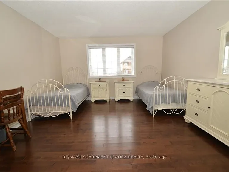 1132 Harrogate Dr — Photo 19