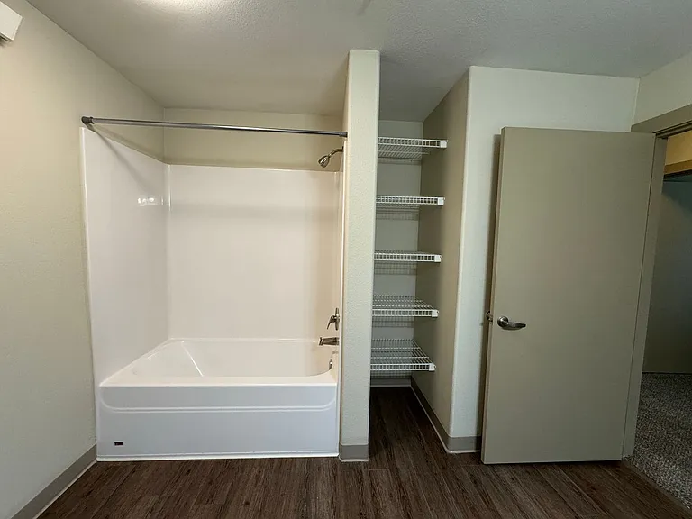 1st Street Apartments — Photo 7