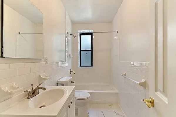 Rented by Houlihan Parnes Properties | media 10