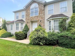 3 Parker Way, Old Bridge, NJ 08857