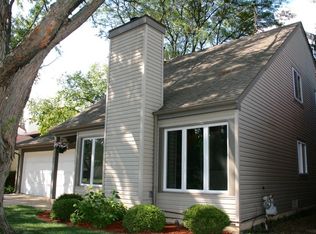 6411 Ashford Ct, Lisle, IL 60532