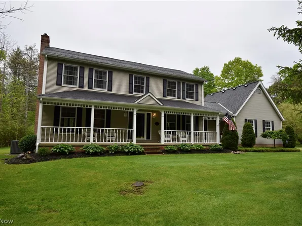 13087 Butternut Rd, Burton, OH 44021