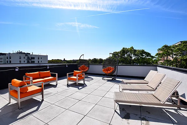 Rented by Joel Scharf, LREB | media 27