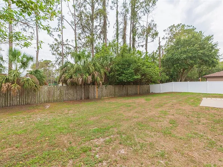 4550 Roundview Ct — Photo 29