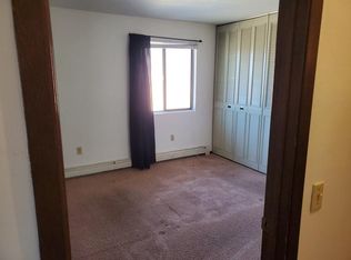 3105 85th St #10, Kenosha, WI 53142