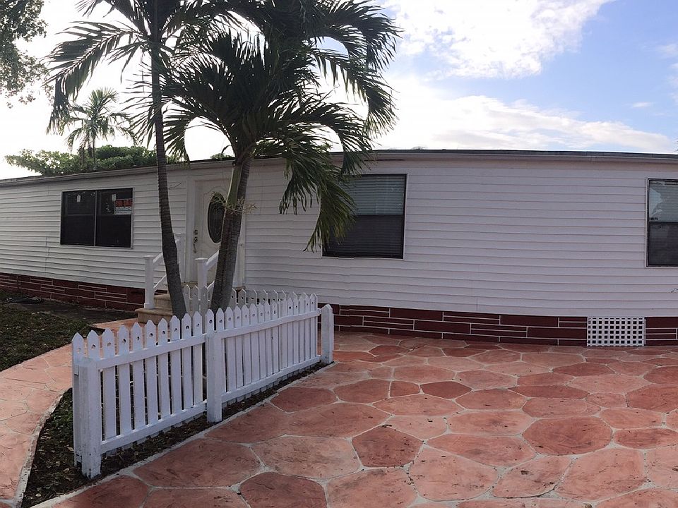 1st image of 20608 Nw 55th Court